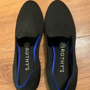 Black Rothy’s The Loafer